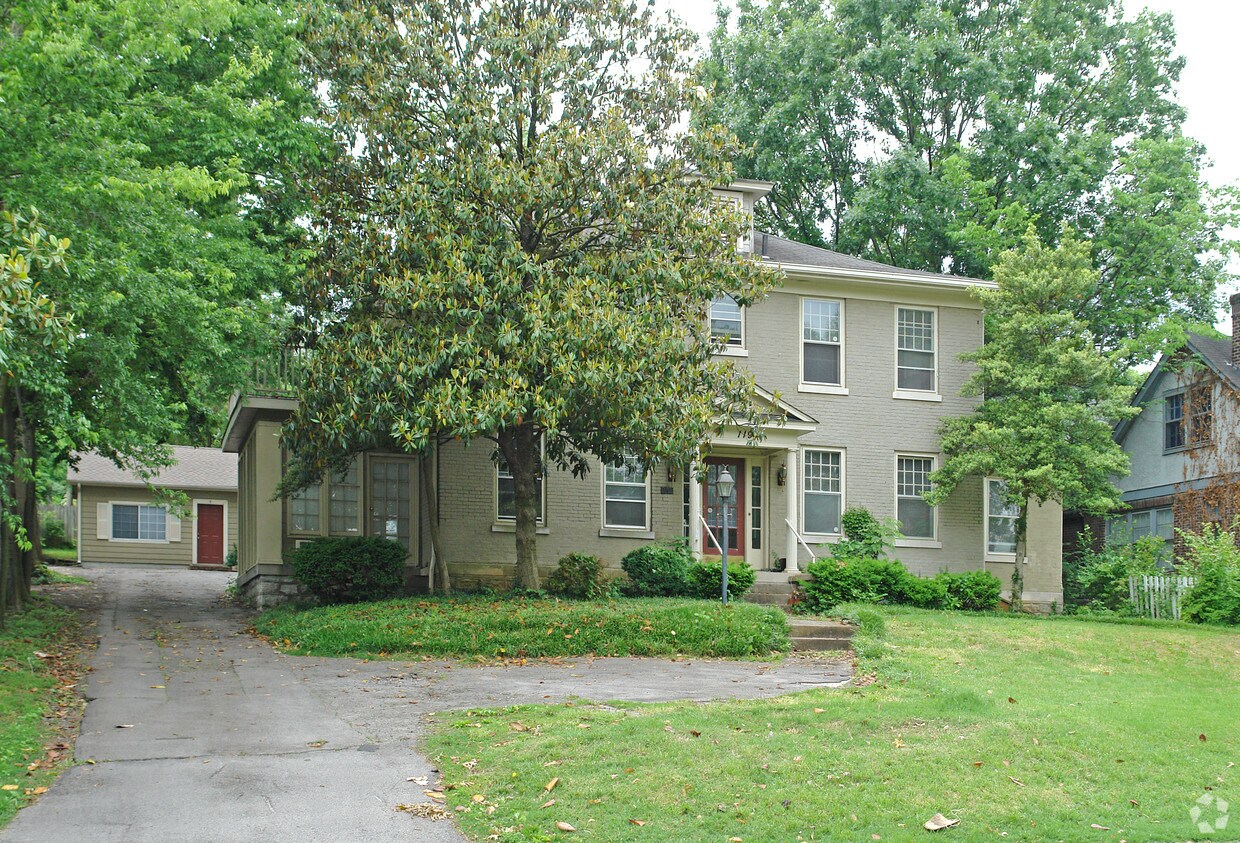 Building Photo - 119 Acklen Park Dr
