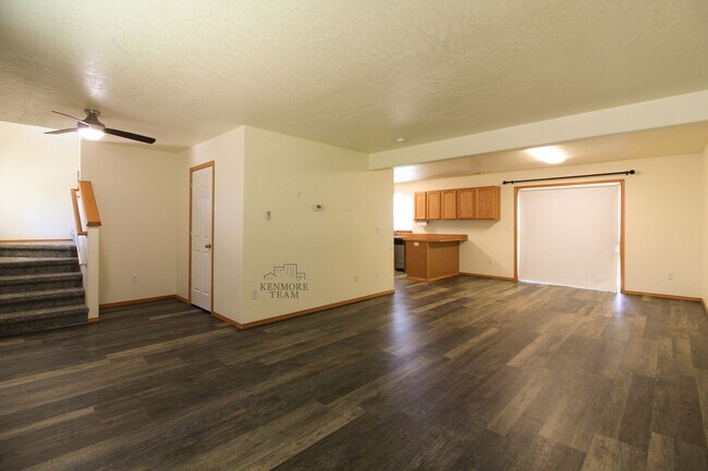 Foto del edificio - 4 Bedroom, 2.5 Bath Home in West Pasco