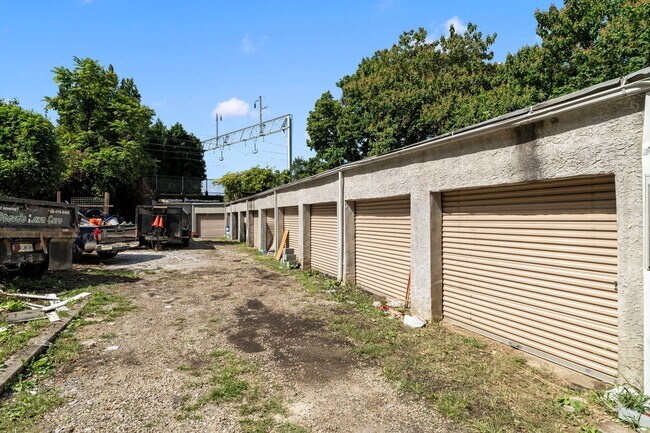 Building Photo - 3412 N 19th St