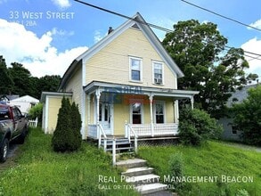 Building Photo - 33 West St