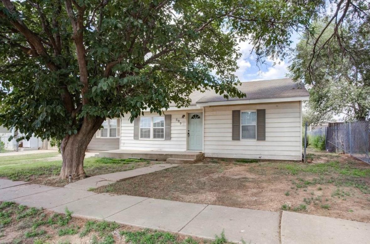 509 E Queens St, Lubbock, TX 79403 House Rental in Lubbock, TX