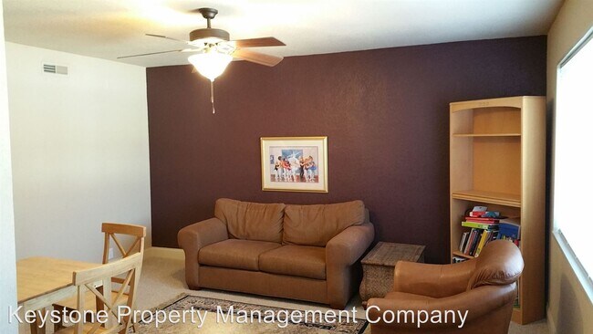 Building Photo - 1 br, 1 bath Apartment - 415 Grandview Court