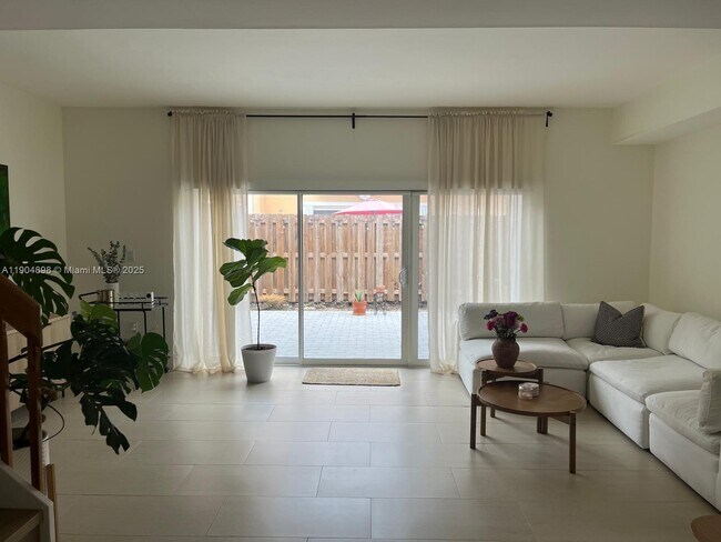 Foto del edificio - 14305 SW 57th Ln