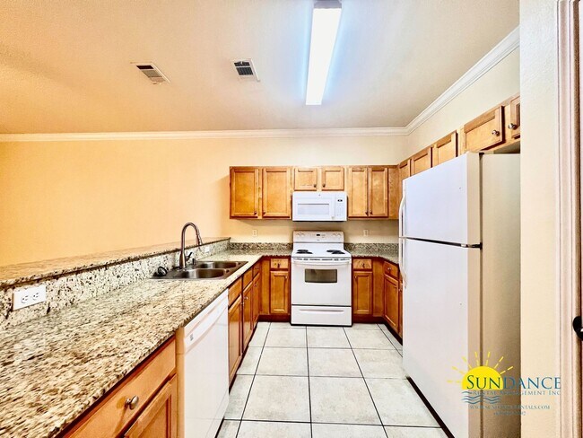Foto del edificio - Great 3 Bedroom Townhouse in Fort Walton!