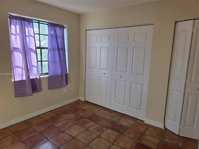 Foto del edificio - 1500 Jefferson Dr