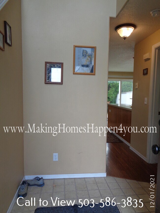 Foto del edificio - 4979 Ashford Way N