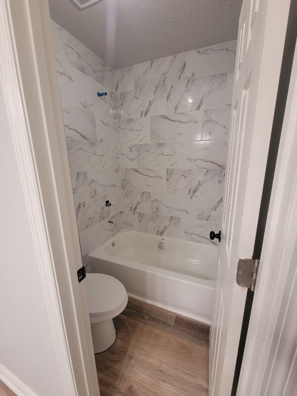 Foto del edificio - 2292 Wellington Cir