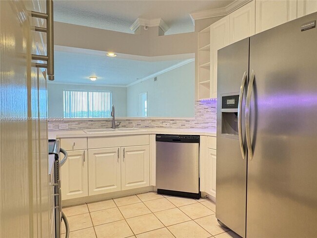 Foto del edificio - 10730 NW 66th St