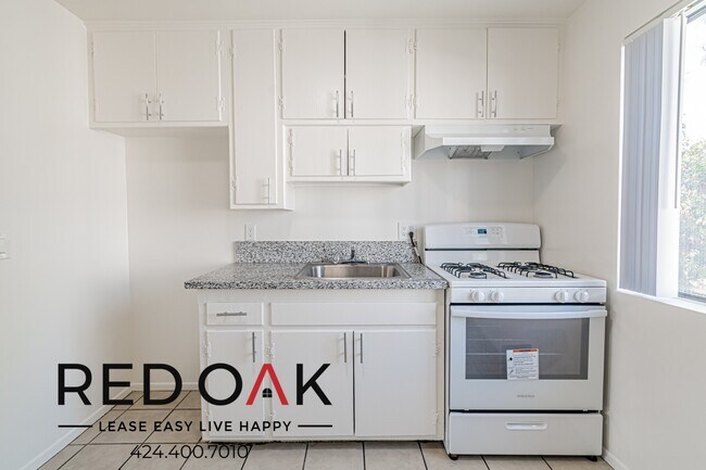 Foto del edificio - 7125 E Gage Ave