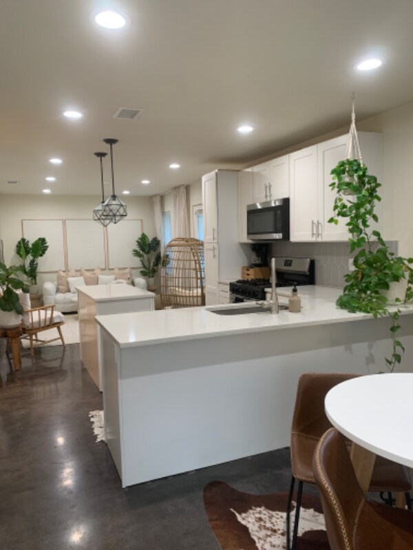 1211 Cottonwood Ct, Paola, KS 66071 Townhome Rentals in Paola KS