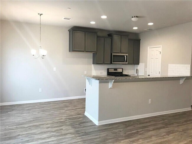 Foto del edificio - 11803 Frenchie Ln