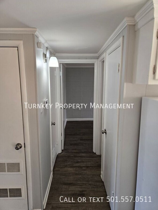 Foto del edificio - 4700 Lynn Ln