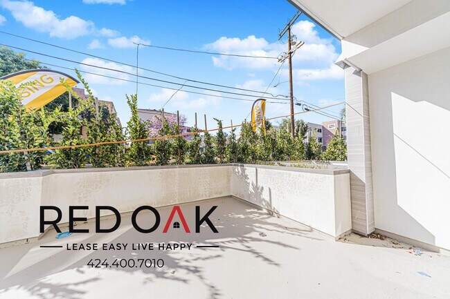 Foto del edificio - 5320 Cartwright Ave