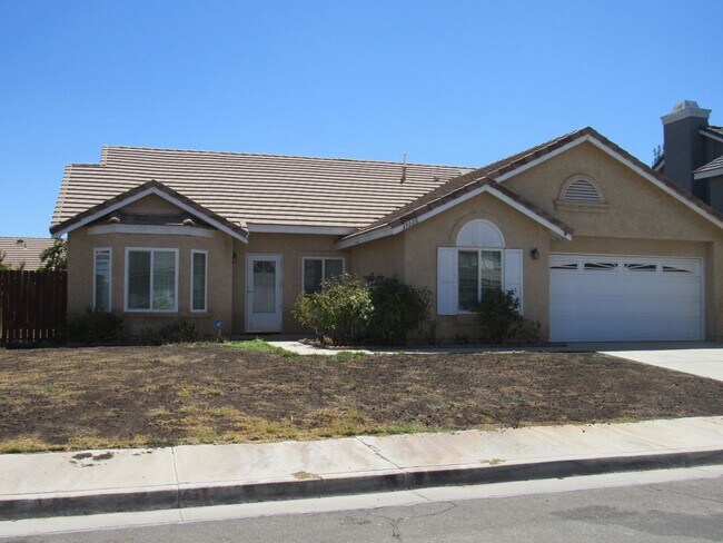 Foto del edificio - East Palmdale Home