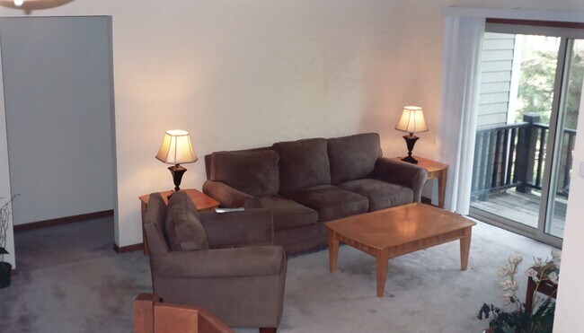 Living Room - 1550 Raymond Dr