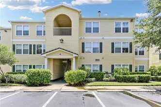 Building Photo - 18179 Bridle Club Dr
