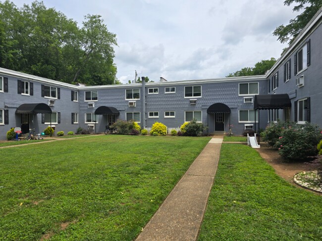 Foto del edificio - 3206 Ellwood Ave