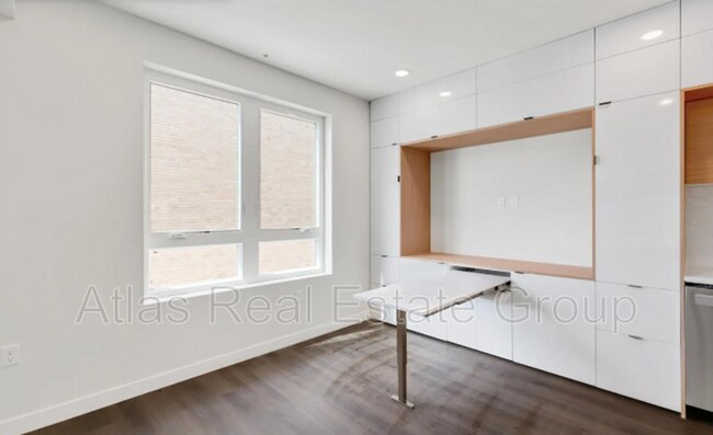 Building Photo - 2120 N Downing St