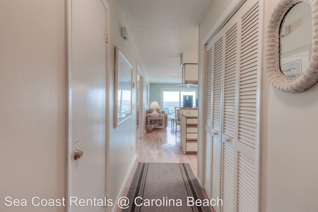 Building Photo - 1707 Sand Dollar Ct