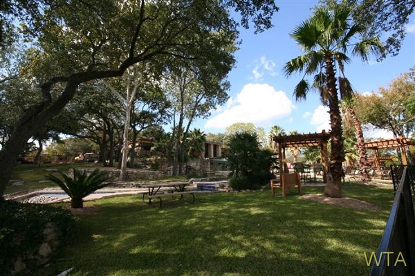 Building Photo - 1300 Spyglass Dr