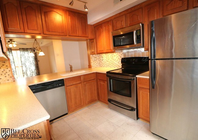Building Photo - 2 br, 1.5 bath House - 26 Hannah Lane