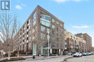 Building Photo - 300 Lett St