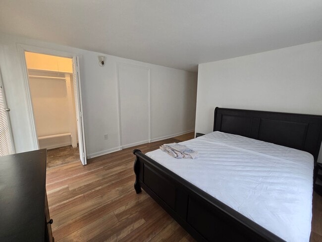 Foto del edificio - 5111 Swift Rd