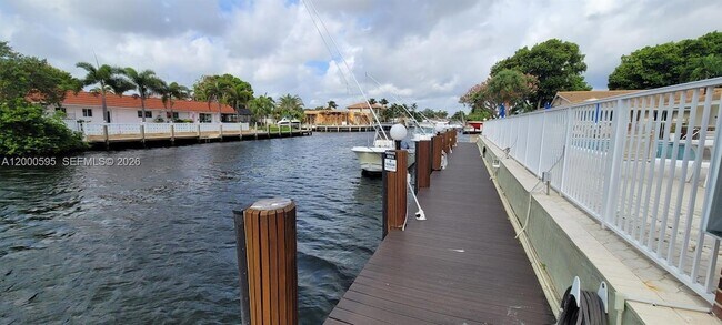 Foto del edificio - 1340 NE 28th Ave