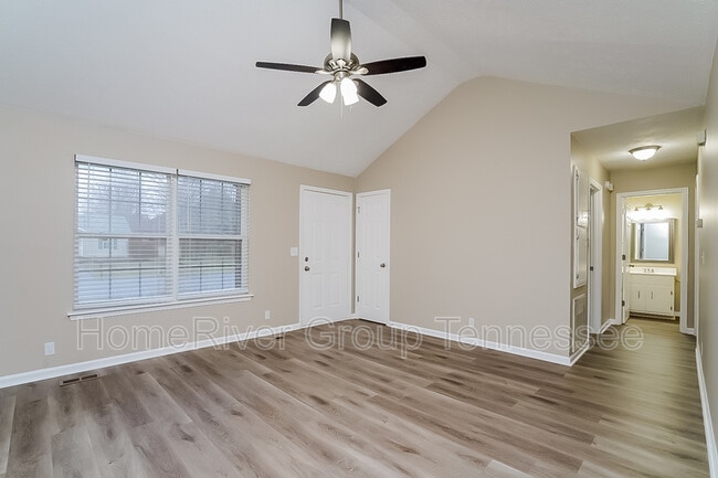 Building Photo - 2619 Lincoya Dr
