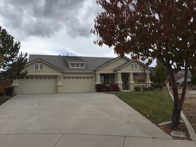 Building Photo - 486 Octate Cir