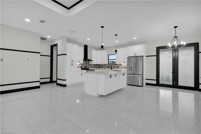 Foto del edificio - 727 Aletha Ave S