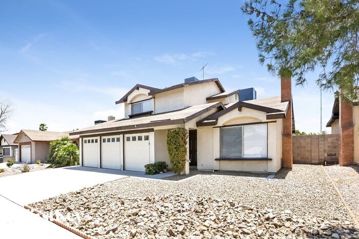 Primary Photo - 6779 Carrera Dr
