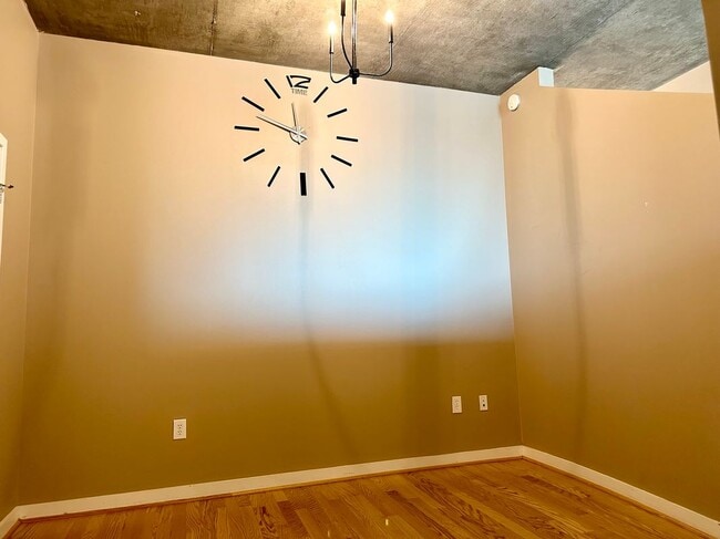 Foto del edificio - 361 17th St NW