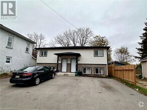 Building Photo - 306 Dalhousie St
