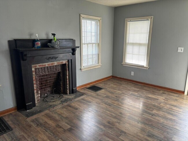 Foto del edificio - 490 Helen St