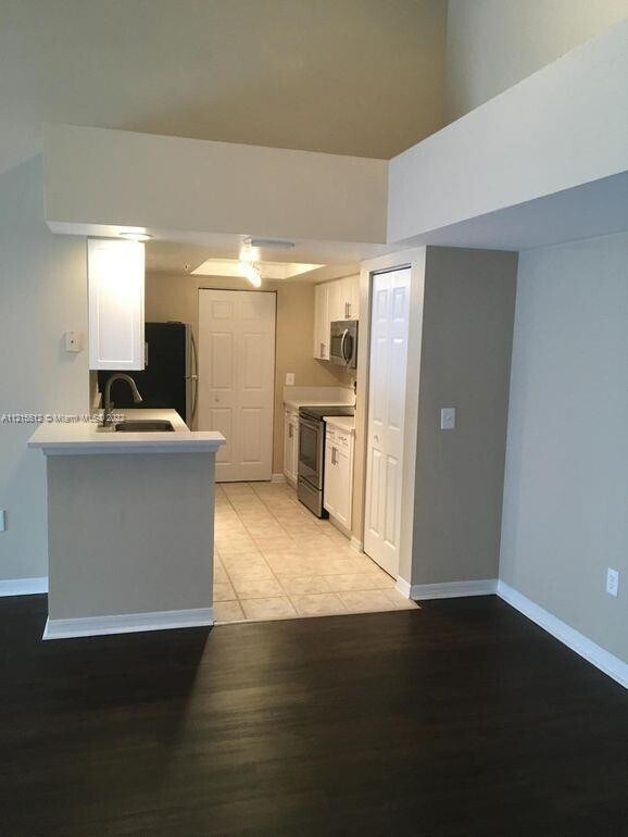 Foto del edificio - 4197 N Haverhill Rd