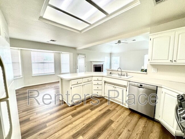 Building Photo - 3819 W Galveston Pl S