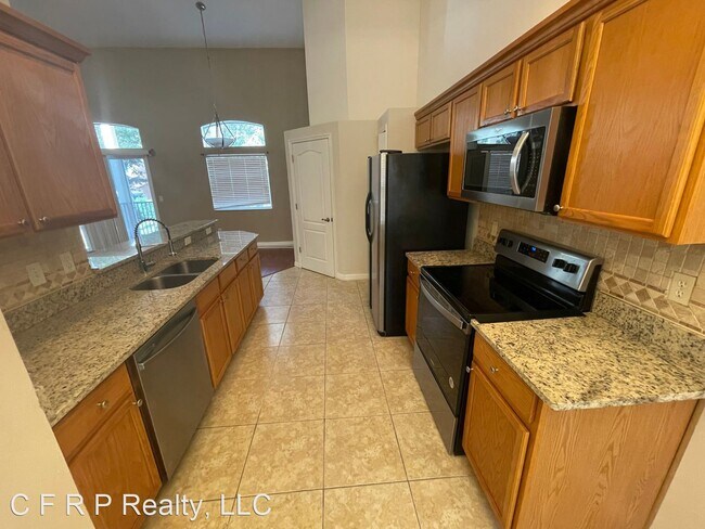 Building Photo - 3 br, 2 bath House - 696 Seabrook Ct #203