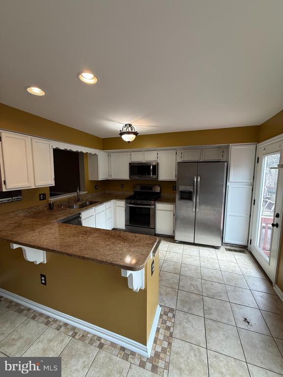 Foto del edificio - 4221 Devonwood Way