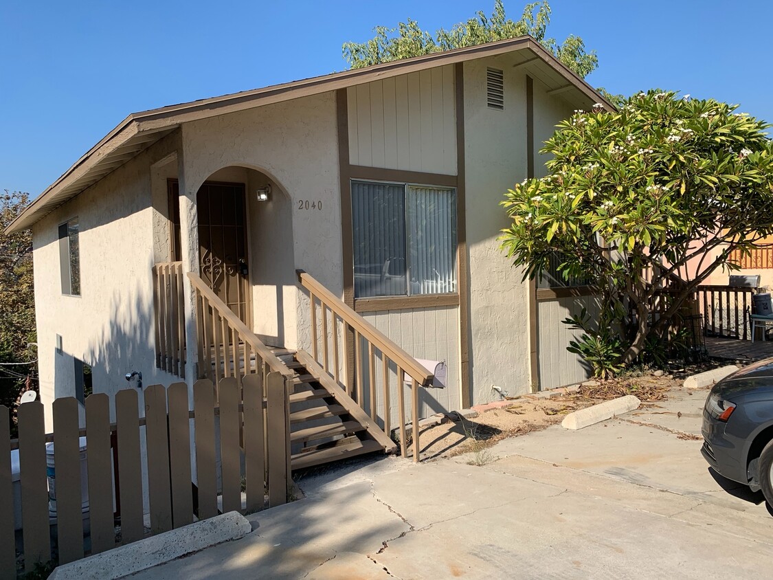 Foto principal - 2040-2042 Noble St, Lemon Grove, CA 91945