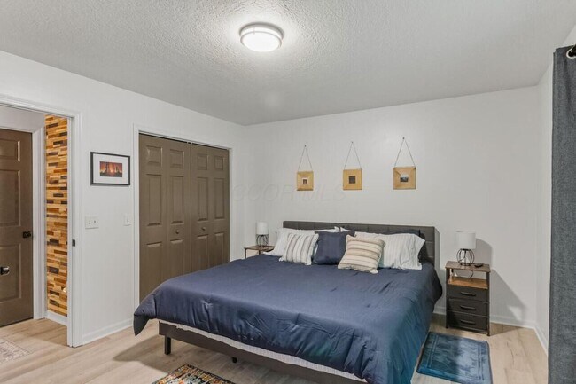 Foto del edificio - 444 Grand Ridge Dr