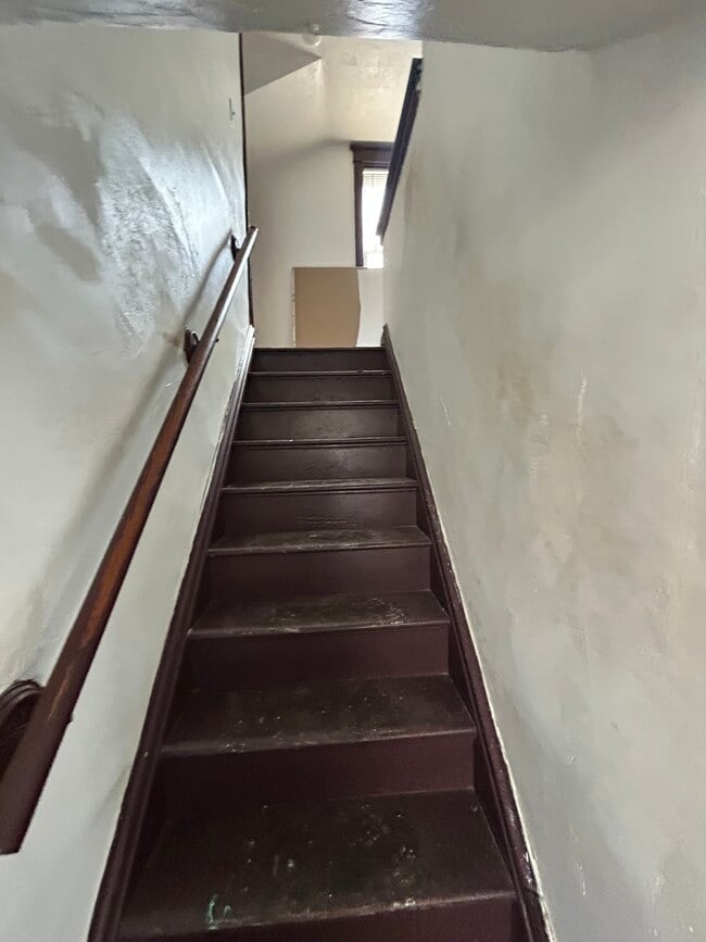 Building Photo - 5051 Maffitt Ave