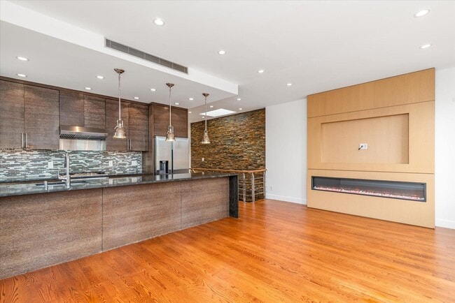Foto del edificio - 69-54 74th St