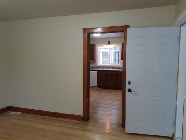 Living to Kitchen - 249 Healy Ave