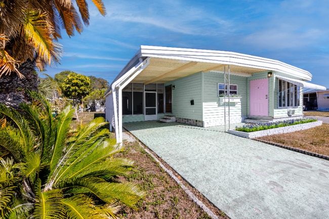 Photo - 7001 142nd Ave N House