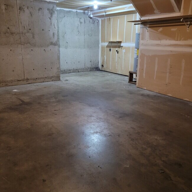 Foto del edificio - 6312 Barstow Ln SE