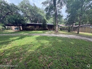 Building Photo - 12723 Longview Dr W