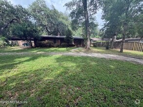 Building Photo - 12723 Longview Dr W