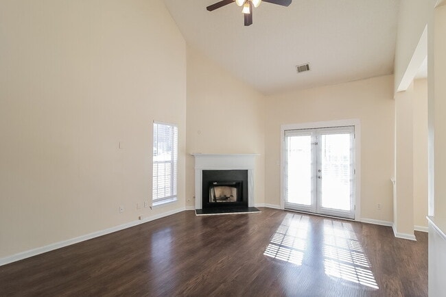 Building Photo - 1091 Wynnbrook Ln