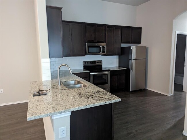 Foto del edificio - 3412 Scott Cir